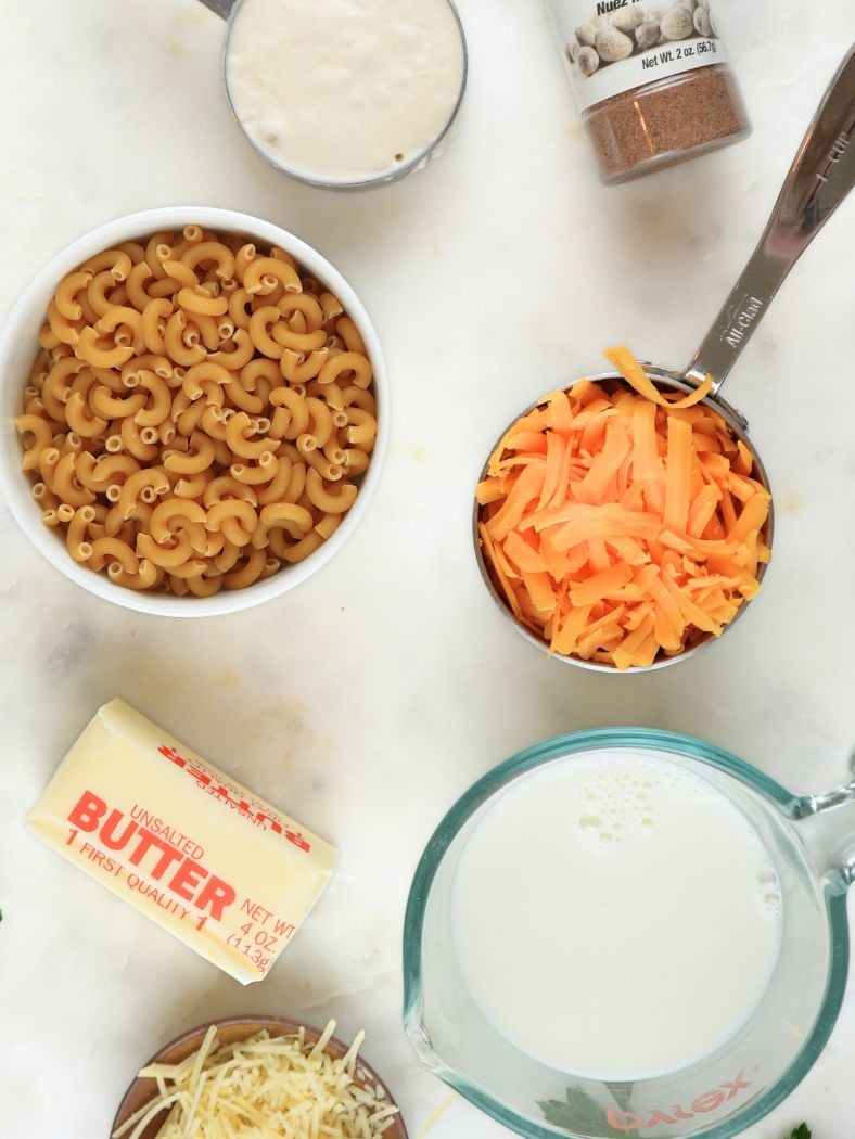 Close up of sourdough mac and cheese ingredients
