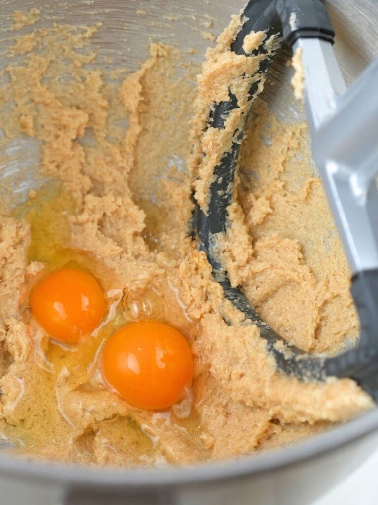 Creamed butter and sugar with an egg and egg yolk added.